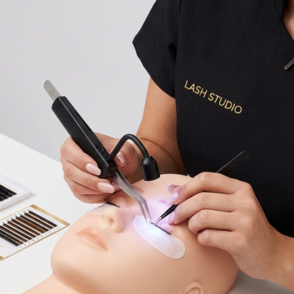 Wireless Tweezer UV Lash Lamp