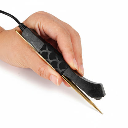 Portable UV Lash Light